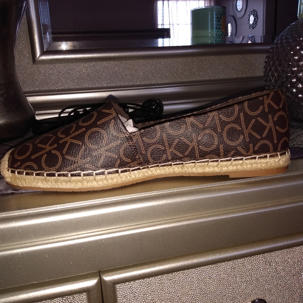 Shoes and boots